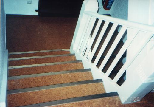 Treppen Faro – Korkboden Referenz von Naturo Bodenbeläge