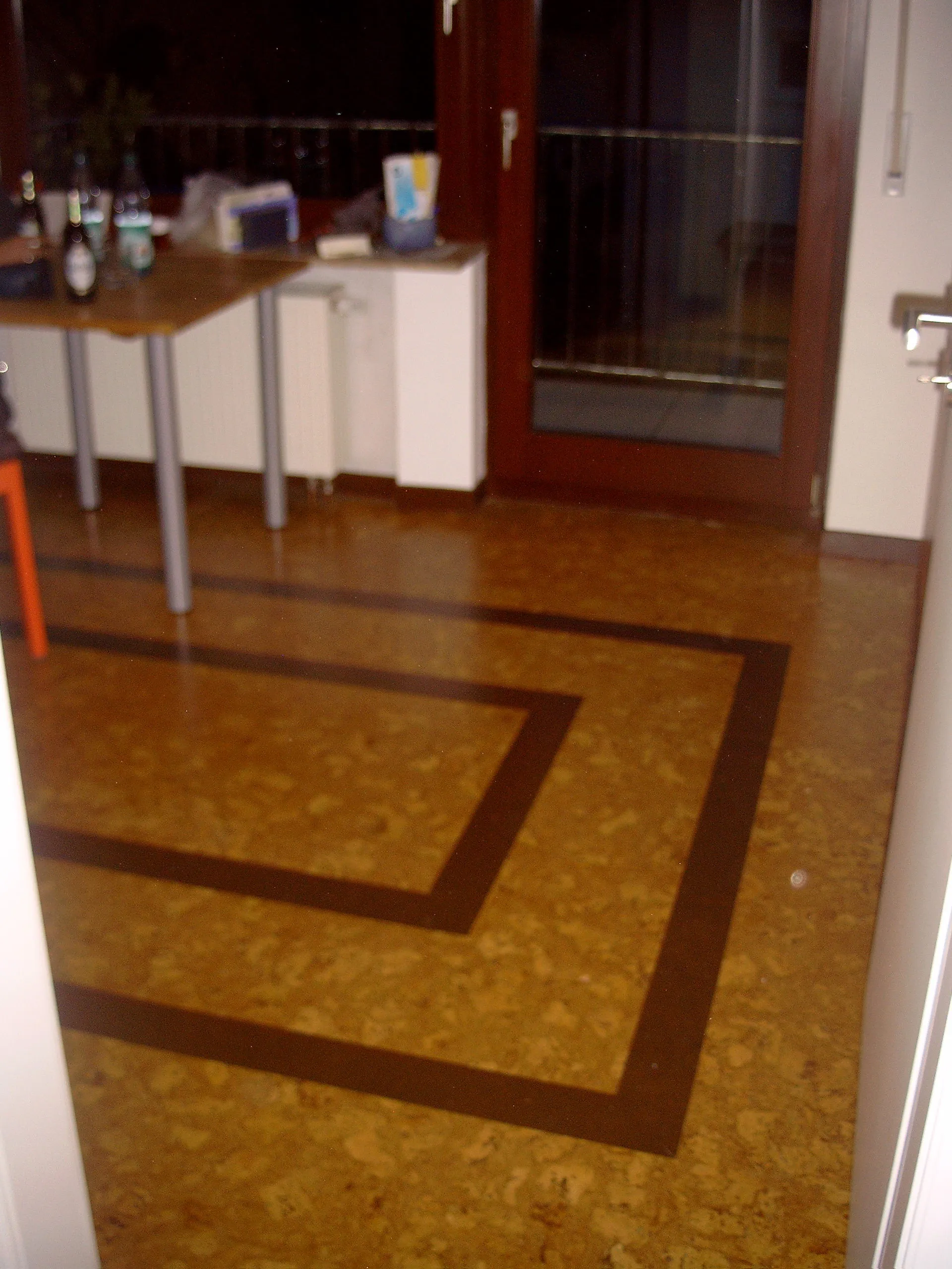 Natur Madera Platte Custom Borduere Mahagoni Esszimmer Wohnzimmer Eschborn – Korkboden Referenz von Naturo Bodenbeläge