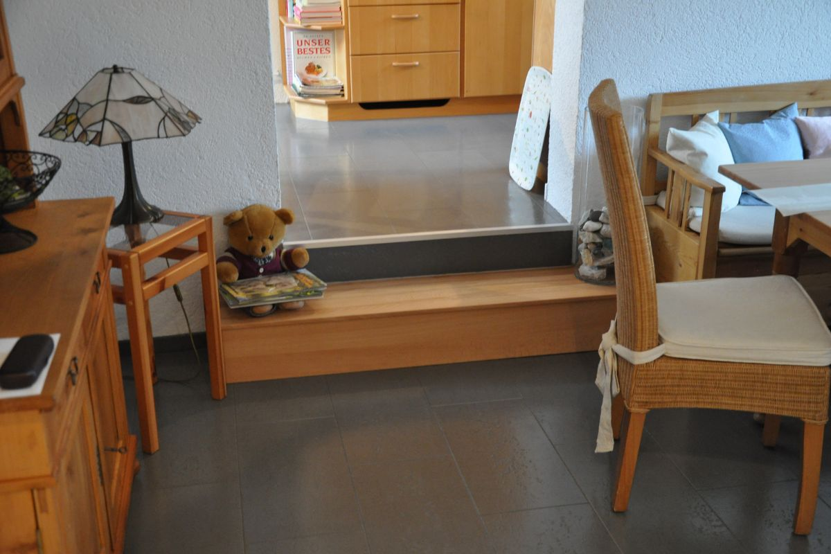 Korkboden in Steinoptik in der Küche